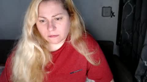 Laura online show from February 9, 2:40 pm