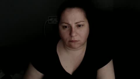 Laura online show from November 19, 6:13 am