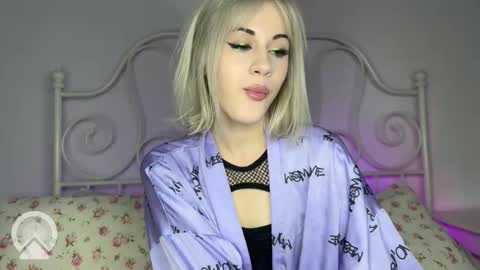 You can call me HH online show from September 24, 5:27 pm