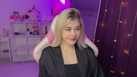 You can call me HH online show from December 18, 11:38 am