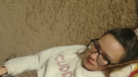 Snapshot of candylady13 chatting on January 26, 8:13 pm say meow and send tips online show from January 26, 8:13 pm