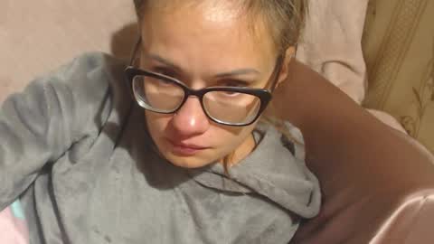Snapshot of candylady13 chatting on September 28, 8:25 pm say meow and send tips online show from September 28, 8:25 pm