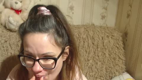 say meow and send tip  online show from January 13, 1:06 pm