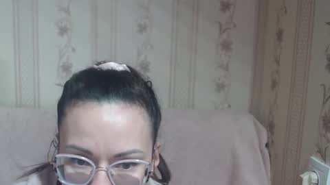 say meow and send tip  online show from March 3, 8:31 am