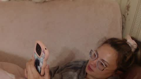 say meow and send tip  online show from July 12, 10:23 pm