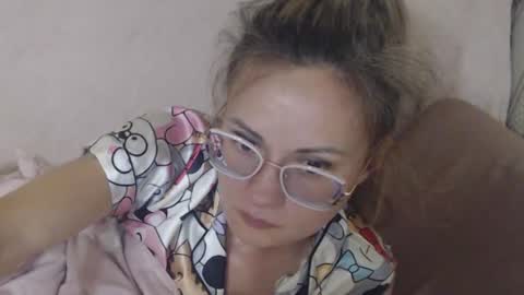 say meow and send tip  online show from July 22, 3:26 pm