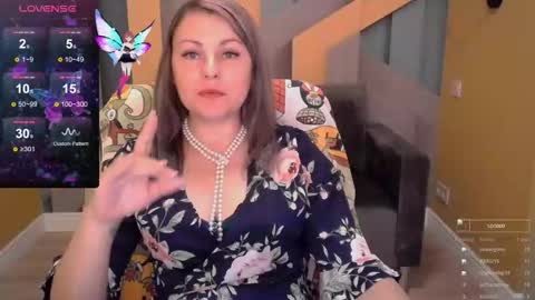 Snapshot of candylons chatting on September 26, 6:06 am CandyLons online show from September 26, 6:06 am