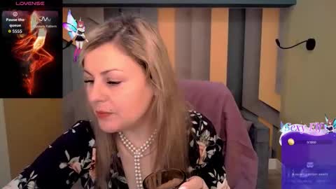 CandyLons online show from February 23, 6:33 am