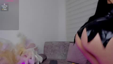 Snapshot of candymeyerss chatting on April 17, 1:41 am Candy online show from April 17, 1:41 am