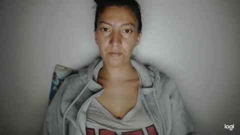 candymilfff online show from January 26, 3:27 am