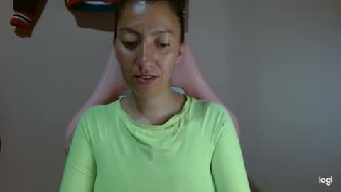 candymilfff online show from March 12, 3:40 pm