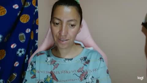 candymilfff online show from May 18, 9:20 pm