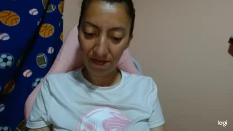 candymilfff online show from May 22, 1:17 pm