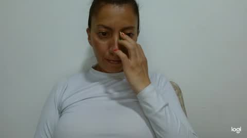 candymilfff online show from June 29, 9:15 pm