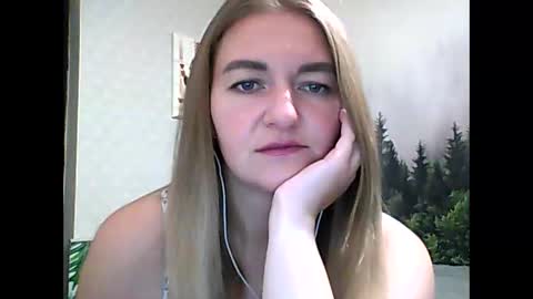 Snapshot of candyolime chatting on September 26, 8:46 pm Daisy online show from September 26, 8:46 pm