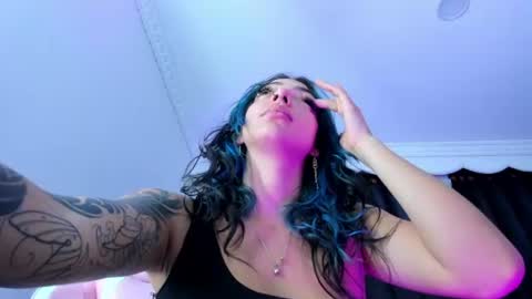 candyrisex online show from July 26, 6:10 am