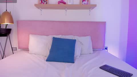 candyslut__ online show from March 12, 8:04 pm