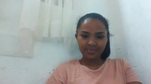 Snapshot of candysourensx chatting on May 11, 5:13 am CandySourensx online show from May 11, 5:13 am