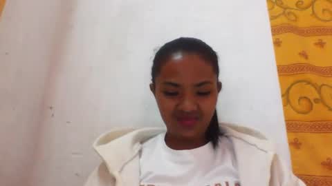 Snapshot of candysourensx chatting on June 9, 5:30 am CandySourensx online show from June 9, 5:30 am