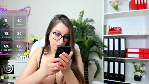Snapshot of candywesst chatting on April 9, 3:50 am Candy My pleasure its in your hands online show from April 9, 3:50 am