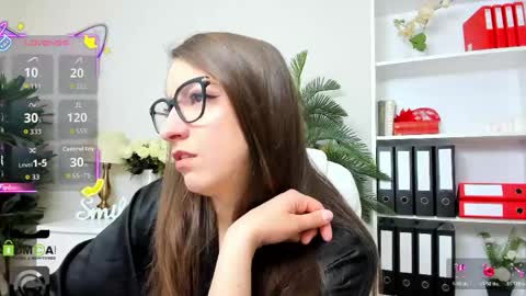 Snapshot of candywesst chatting on April 14, 3:45 am Candy My pleasure its in your hands online show from April 14, 3:45 am