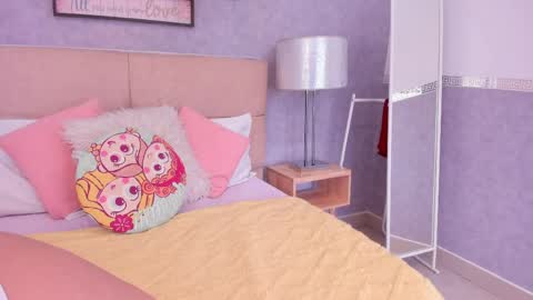Snapshot of candyy_pop chatting on June 10, 11:31 am Candy online show from June 10, 11:31 am