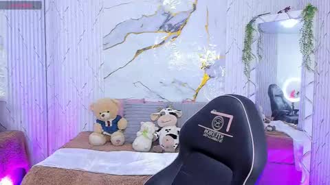 CANDYY online show from March 14, 11:37 am