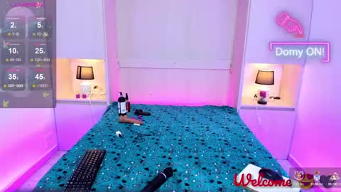  Dulce Maria  online show from January 9, 8:44 pm