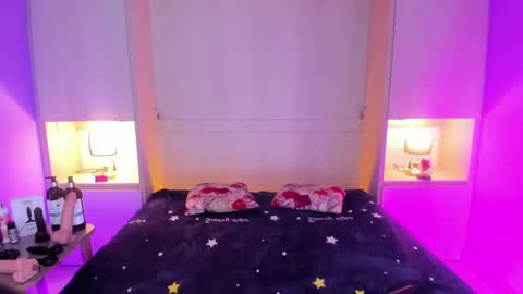  Dulce Maria  online show from September 10, 7:58 pm