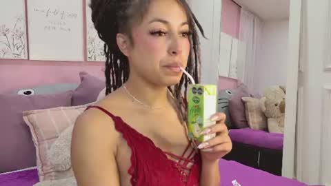 Snapshot of canela_bm chatting on July 15, 11:59 am cane online show from July 15, 11:59 am