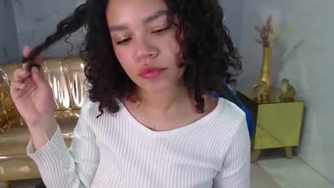 Snapshot of canela_s1 chatting on October 21, 9:04 pm canela_s1 online show from October 21, 9:04 pm