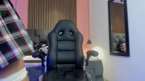 Canela online show from November 27, 11:07 pm