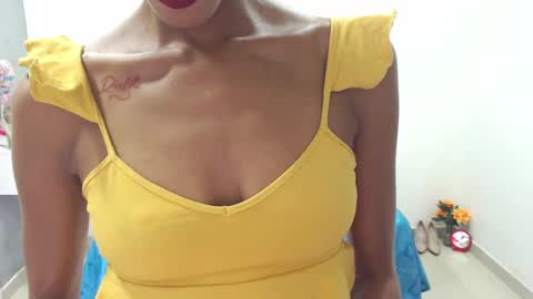 Canela online show from December 17, 4:21 pm