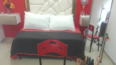 Canela online show from October 16, 3:46 pm