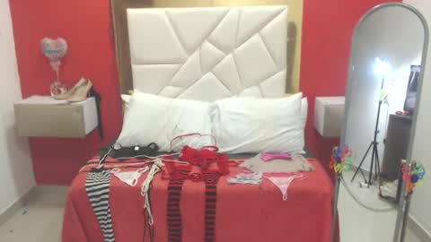 Canela online show from November 11, 5:02 pm