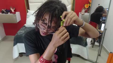 Canela online show from February 7, 4:33 pm