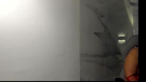 Snapshot of canndy_evanns chatting on December 6, 4:36 am Canndy Evanns online show from December 6, 4:36 am