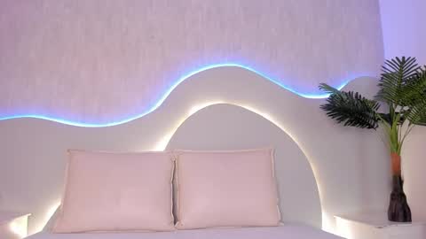 cannelasmith online show from February 8, 1:03 pm