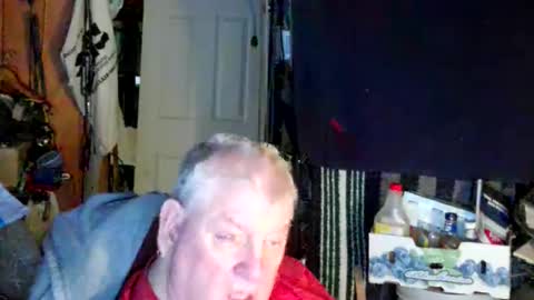 canoelicker69 online show from February 19, 1:51 pm