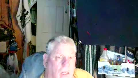 canoelicker69 online show from February 22, 1:09 pm