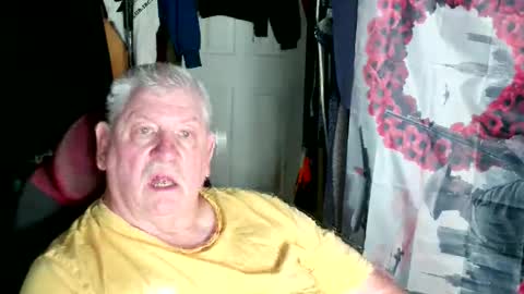 canoelicker69 online show from June 4, 1:06 pm