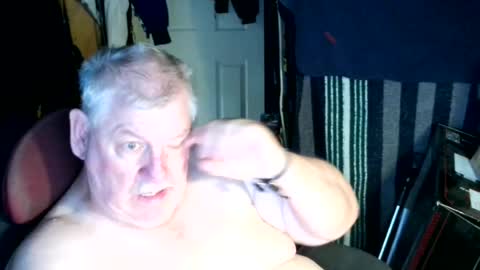 canoelicker69 online show from July 19, 11:14 am