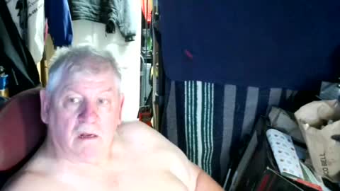 canoelicker69 online show from July 29, 7:34 pm