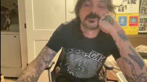 cantleavethehouse online show from January 13, 5:24 am