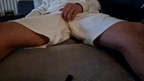 capoo24 online show from February 9, 11:15 pm