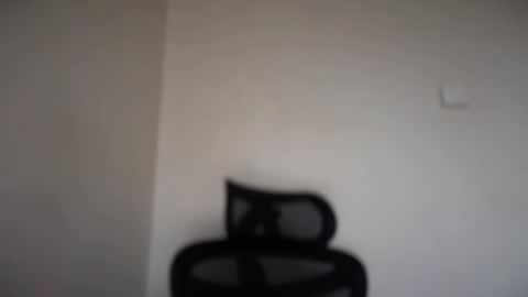 Emma online show from November 27, 6:59 am