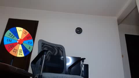   online show from March 17, 8:45 pm