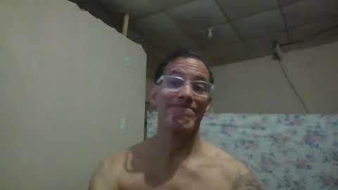 captainfox_ online show from June 9, 12:44 am