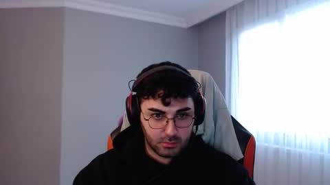 captainshanks online show from March 29, 2:06 pm