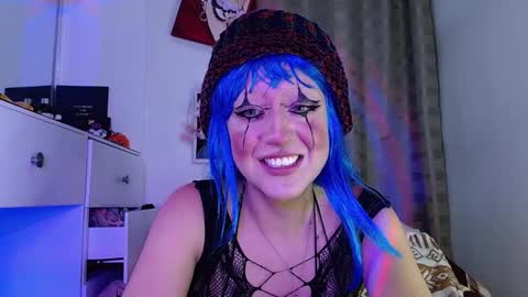 Snapshot of caraenaranja chatting on November 18, 2:17 am Amy online show from November 18, 2:17 am